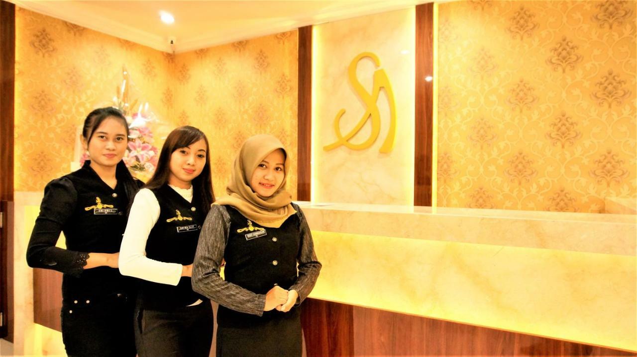 Hotel Salam Asri Kudus Luaran gambar